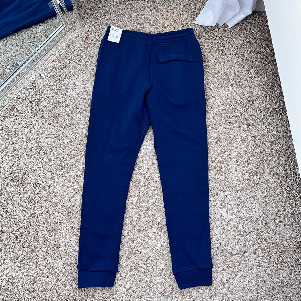 Nike Sportswear Blue Sweatpants - Picture 3 of 6
